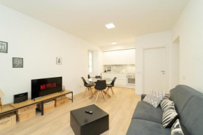 Anna's Lake Apartment